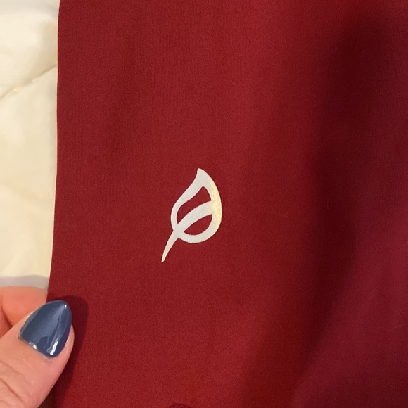 Ptula Cabernet red leggings size L - Picture 2 of 4